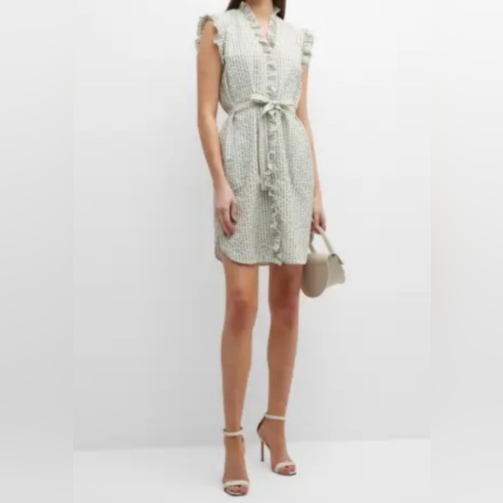 Finley "Amber" seersucker dress with ruffle trim. Excellent like new.